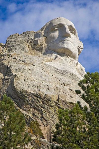SD, President George Washington at Mount Rushmore